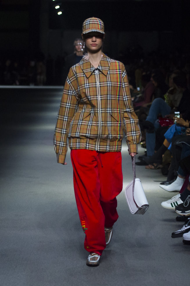 burberry-february-collection-2018-look-17