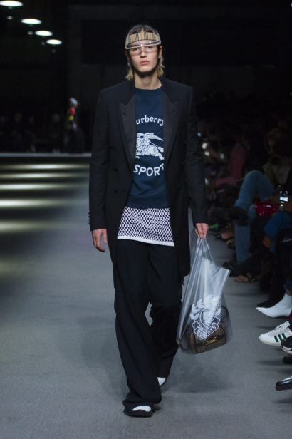 burberry-february-collection-2018-look-18