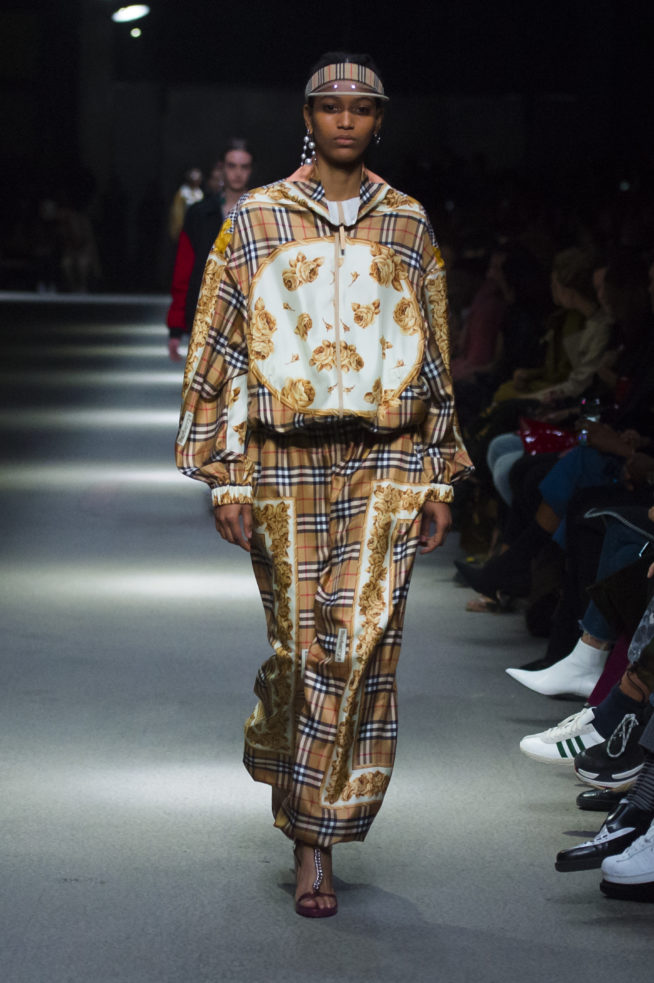 burberry-february-collection-2018-look-26