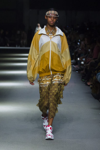 burberry-february-collection-2018-look-30