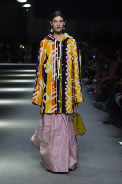 burberry-february-collection-2018-look-35