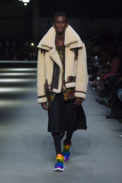burberry-february-collection-2018-look-36