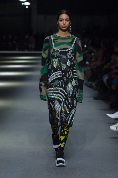 burberry-february-collection-2018-look-40