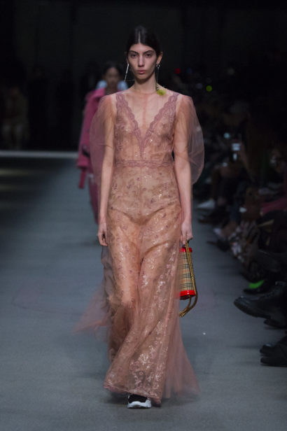 burberry-february-collection-2018-look-66