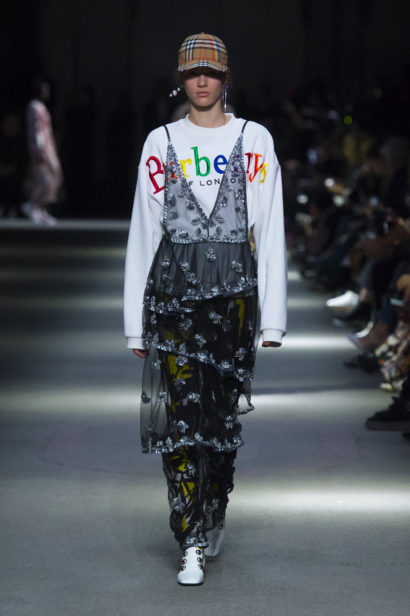 burberry-february-collection-2018-look-68