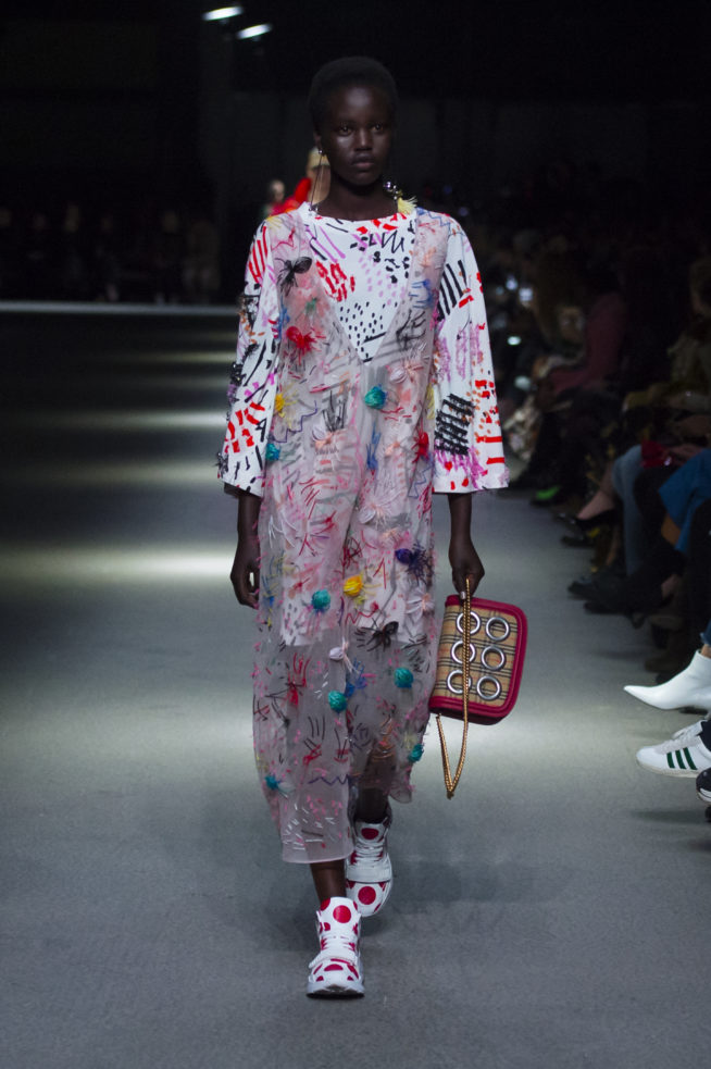 burberry-february-collection-2018-look-71