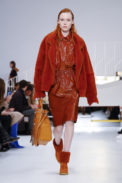 tods-2-rtw-fw18-milan-0642-1519379559-bigthumb