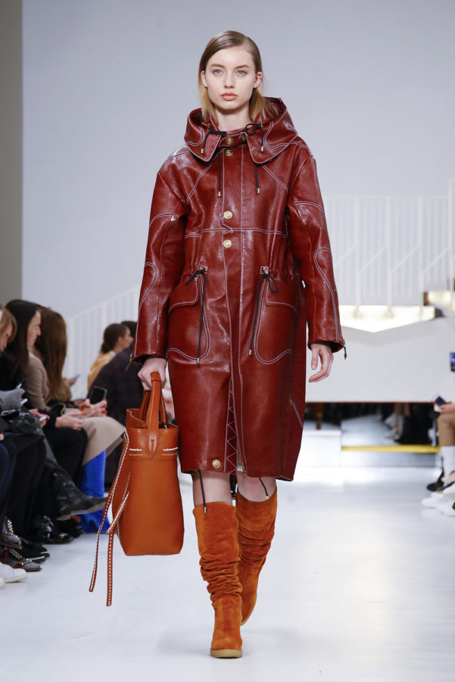 tods-2-rtw-fw18-milan-0733-1519379712-bigthumb