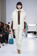 tods-2-rtw-fw18-milan-0791-1519379816-bigthumb