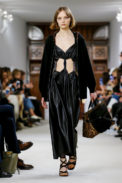 Loewe Fashion Show, Ready To Wear Collection Fall Winter 2018 in Paris
