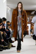 Loewe Fashion Show, Ready To Wear Collection Fall Winter 2018 in Paris