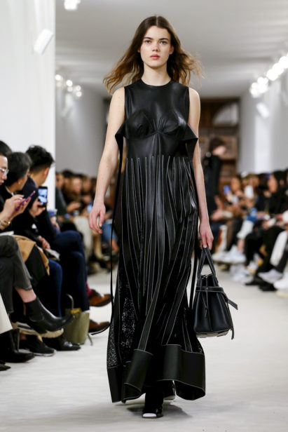 Loewe Fashion Show, Ready To Wear Collection Fall Winter 2018 in Paris