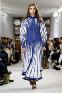 Loewe Fashion Show, Ready To Wear Collection Fall Winter 2018 in Paris