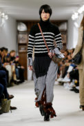 Loewe Fashion Show, Ready To Wear Collection Fall Winter 2018 in Paris