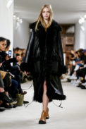 Loewe Fashion Show, Ready To Wear Collection Fall Winter 2018 in Paris