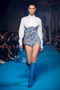 Off White Fashion Show, Ready To Wear Collection Fall Winter 2018 in Paris