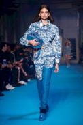 Off White Fashion Show, Ready To Wear Collection Fall Winter 2018 in Paris