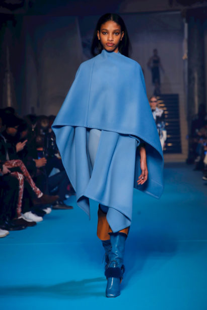 Off White Fashion Show, Ready To Wear Collection Fall Winter 2018 in Paris