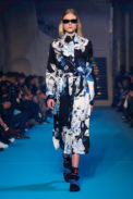 Off White Fashion Show, Ready To Wear Collection Fall Winter 2018 in Paris