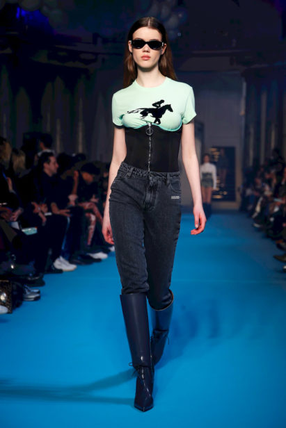 Off White Fashion Show, Ready To Wear Collection Fall Winter 2018 in Paris