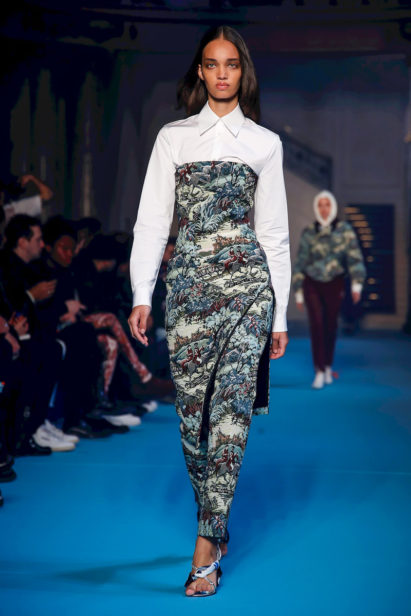 Off White Fashion Show, Ready To Wear Collection Fall Winter 2018 in Paris