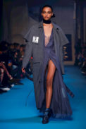 Off White Fashion Show, Ready To Wear Collection Fall Winter 2018 in Paris