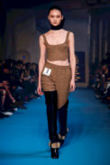 Off White Fashion Show, Ready To Wear Collection Fall Winter 2018 in Paris