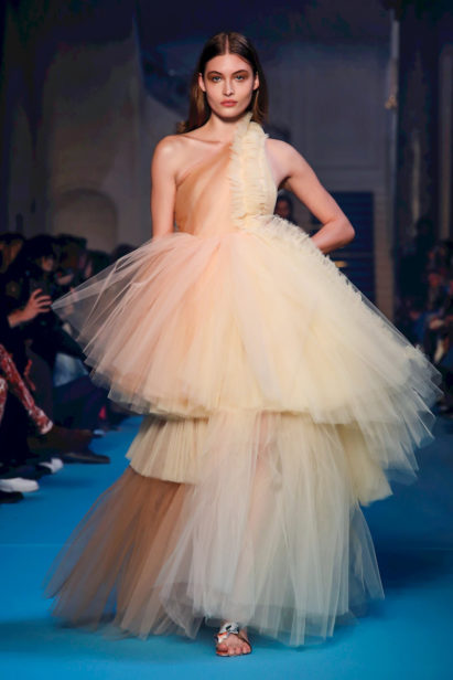 Off White Fashion Show, Ready To Wear Collection Fall Winter 2018 in Paris