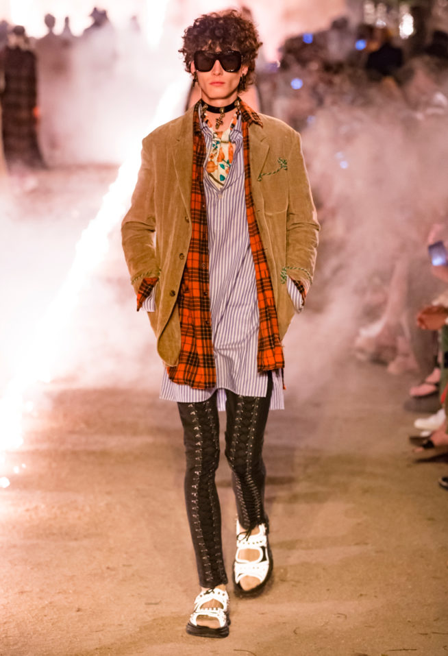 s91_cruise_fw_look_lb_pr53