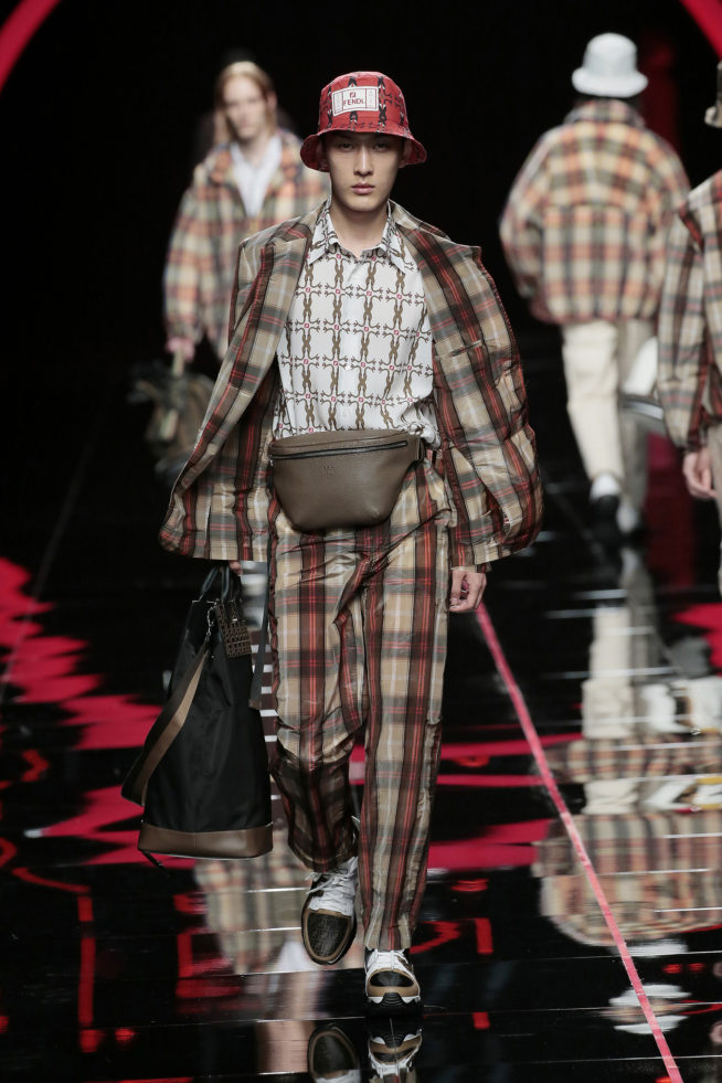 fendi-men-ss19-30