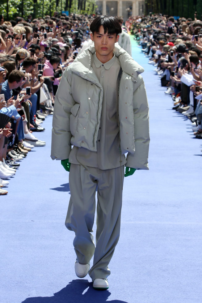looks-25