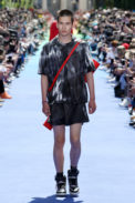 looks-32