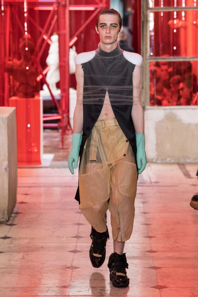 margiela-spring-2019-mens-slide-1sso-superjumbo