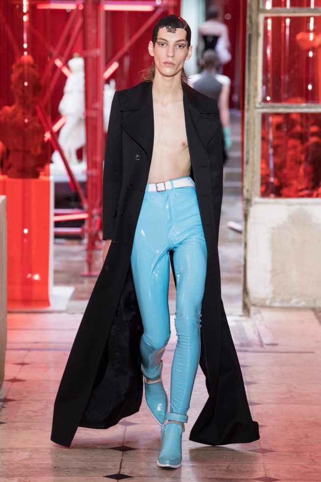 margiela-spring-2019-mens-slide-3ojf-superjumbo