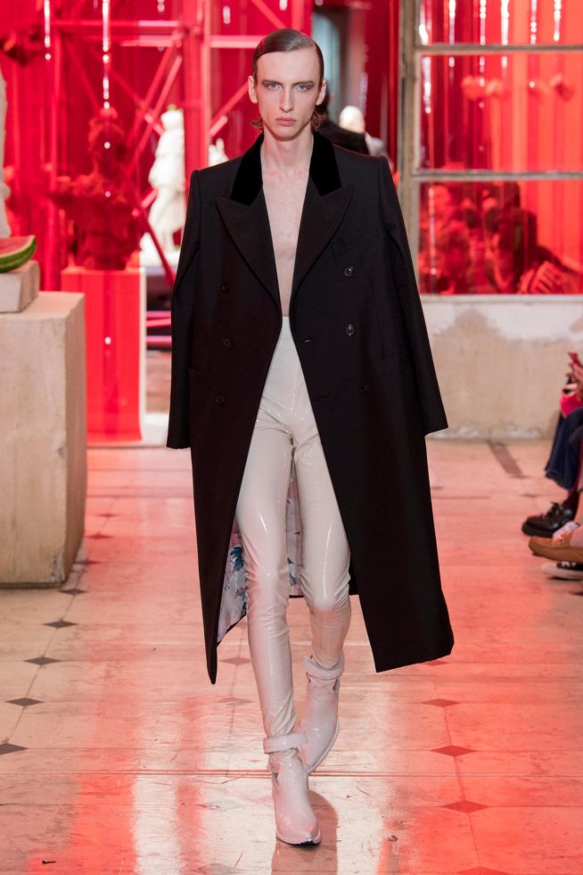 margiela-spring-2019-mens-slide-l4uo-superjumbo