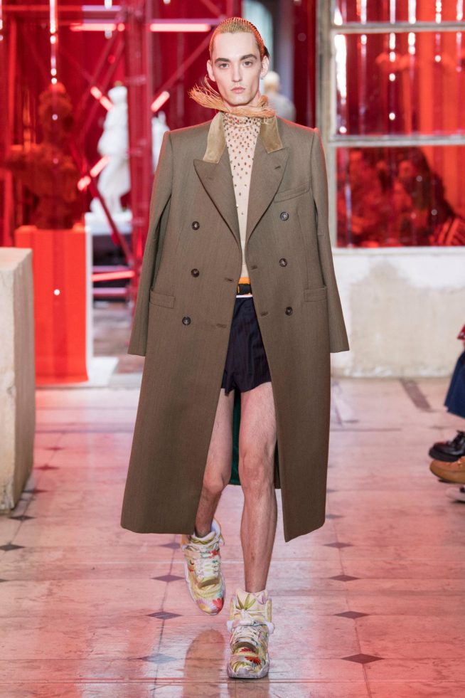 margiela-spring-2019-mens-slide-vzad-superjumbo