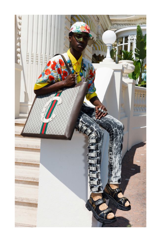 gu598_cruise-19-lookbook_whiteframe19