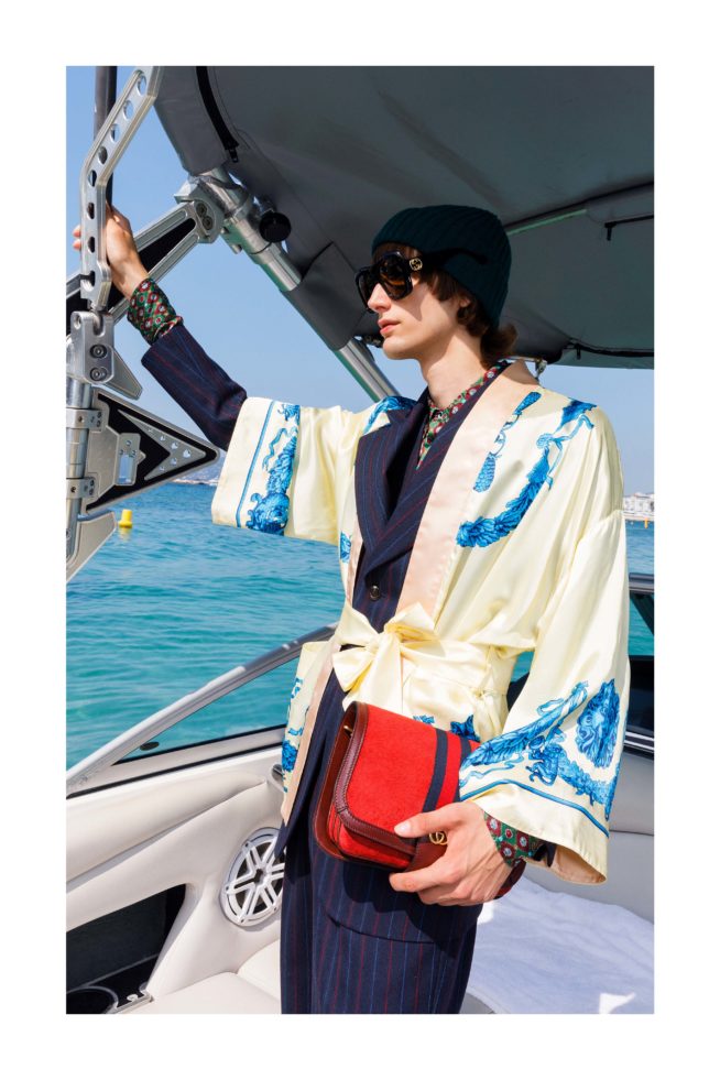 gu598_cruise-19-lookbook_whiteframe21