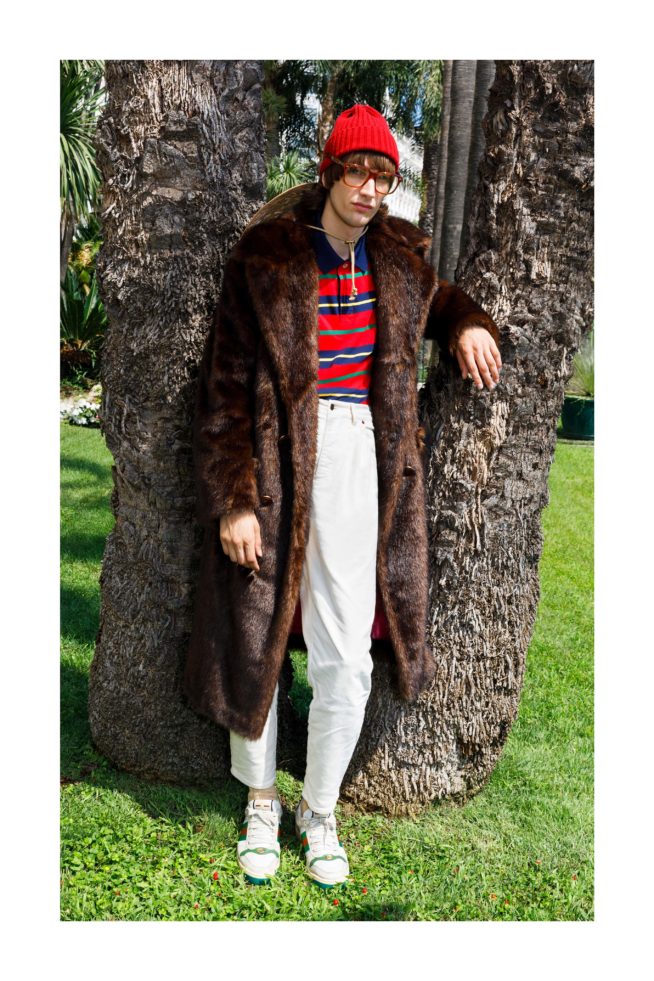 gu598_cruise-19-lookbook_whiteframe31