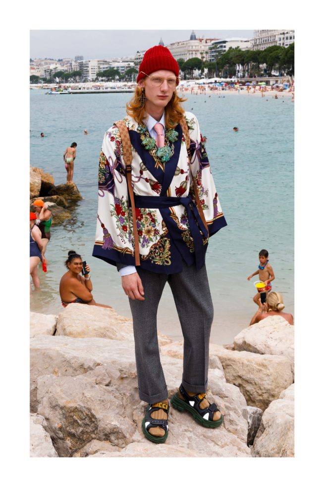 gu598_cruise-19-lookbook_whiteframe36