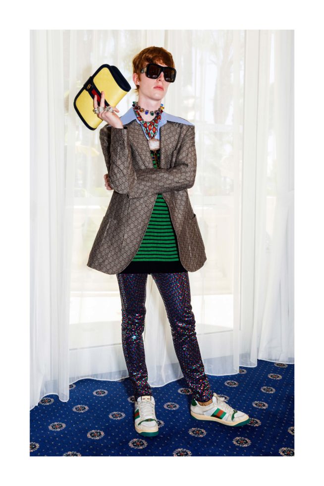 gu598_cruise-19-lookbook_whiteframe40