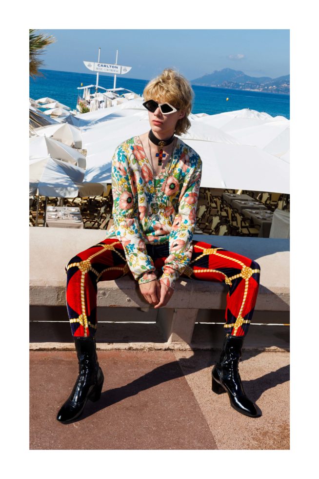 gu598_cruise-19-lookbook_whiteframe6