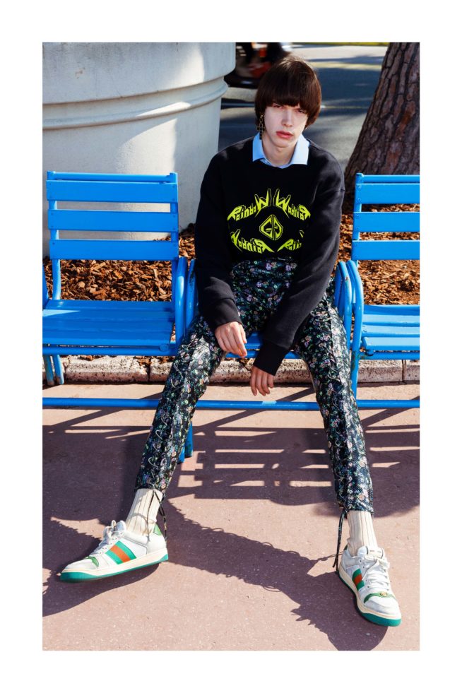 gu598_cruise-19-lookbook_whiteframe7