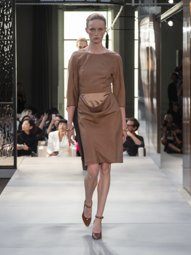 burberry-spring_summer-2019-collection-look-07