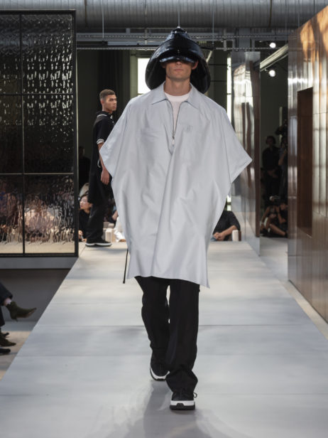 burberry-spring_summer-2019-collection-look-116