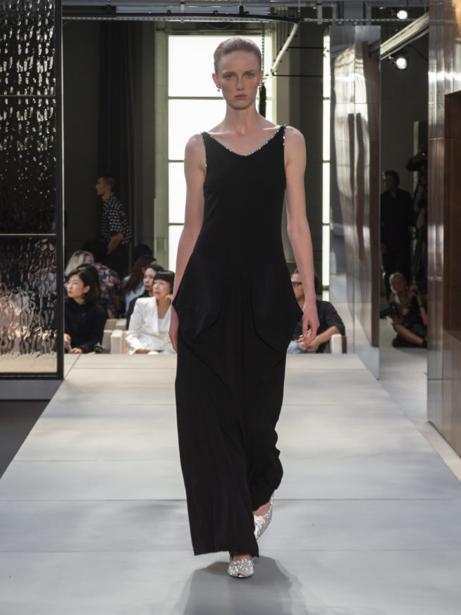 burberry-spring_summer-2019-collection-look-130