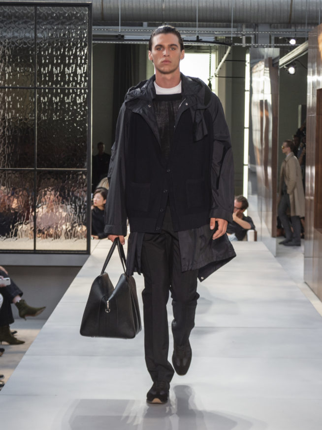 burberry-spring_summer-2019-collection-look-55