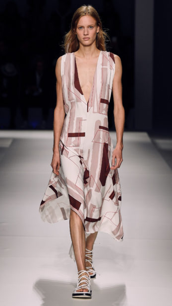 s19sr_boss_show_look_02