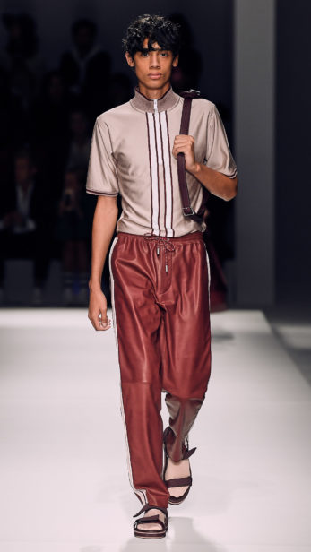 s19sr_boss_show_look_14