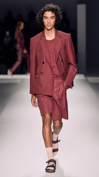 s19sr_boss_show_look_16